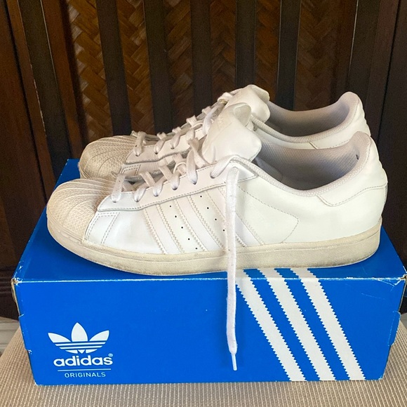 ADIDAS - SuperStars 10M - Picture 4 of 8